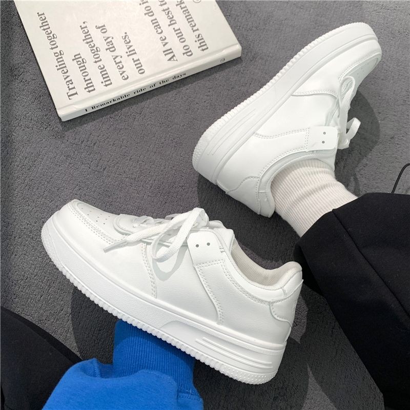 レディース プラットフォーム ホワイトスニーカー 軽量で快適 - Vans Shoes Old Skool のレビューと価格